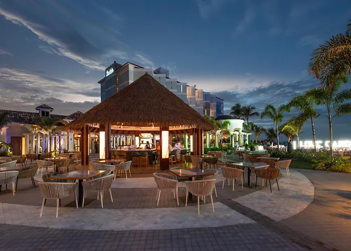 Hotel Sandals Dunns River Villaggio Ocho Rios