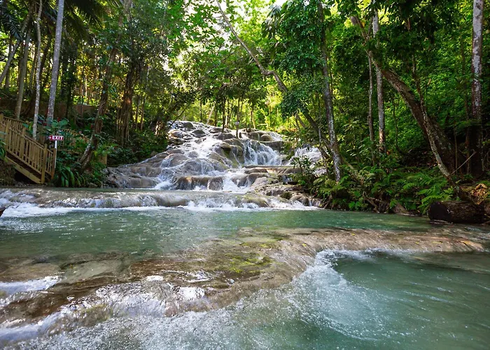 Sandals Dunns River Villaggio Hotel